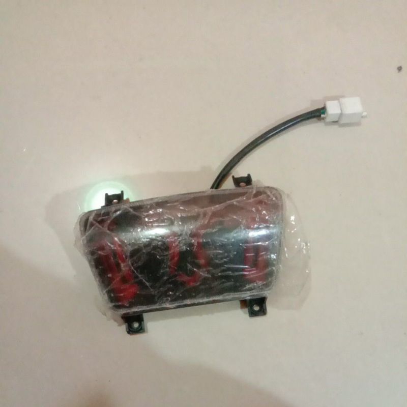 Lampu belakang Uwinfly DF8 D8P D8D D8S