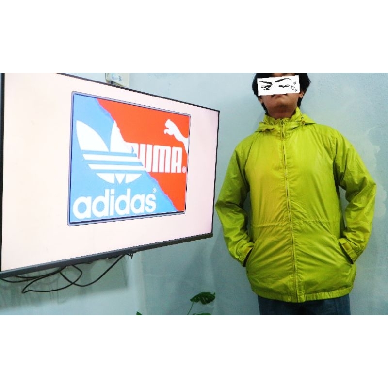 Jaket outdoor uniqlo