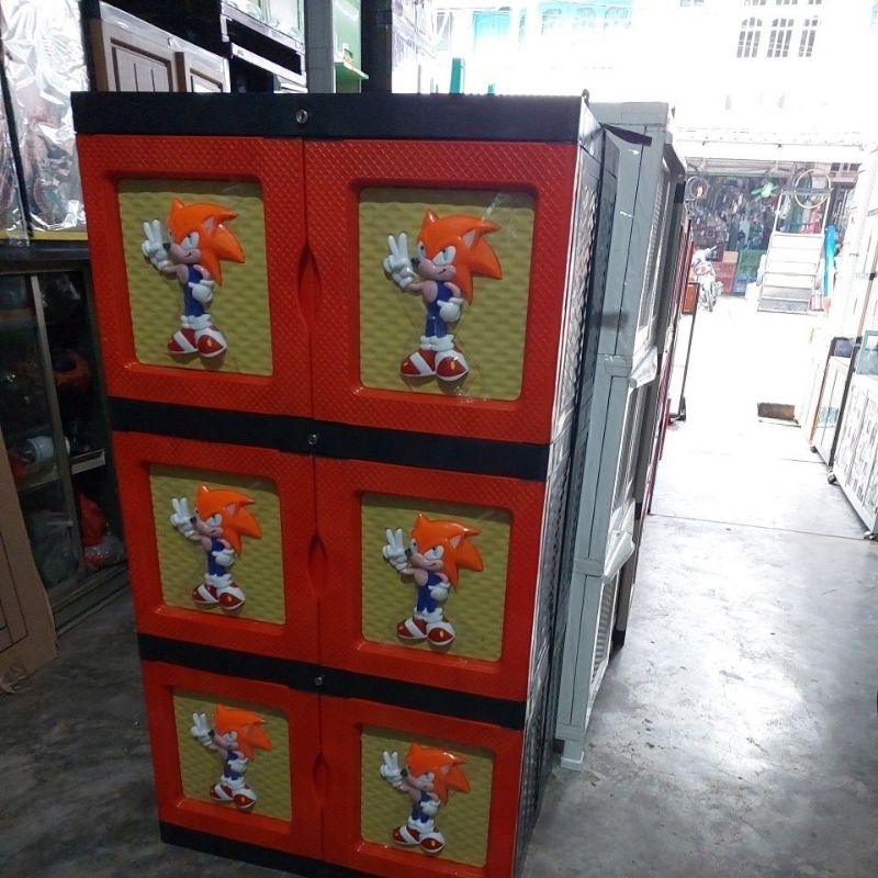 bestar boneka /lemari plastik / lemari pakaian