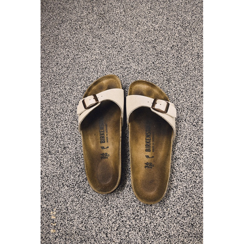 Preloved Birkenstock Madrid Pearl White