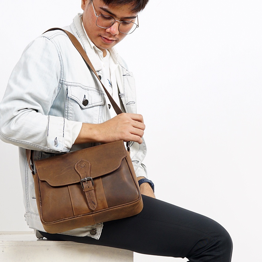 Tas selempang retro pria terbaru kulit crazy horse - Tas pria