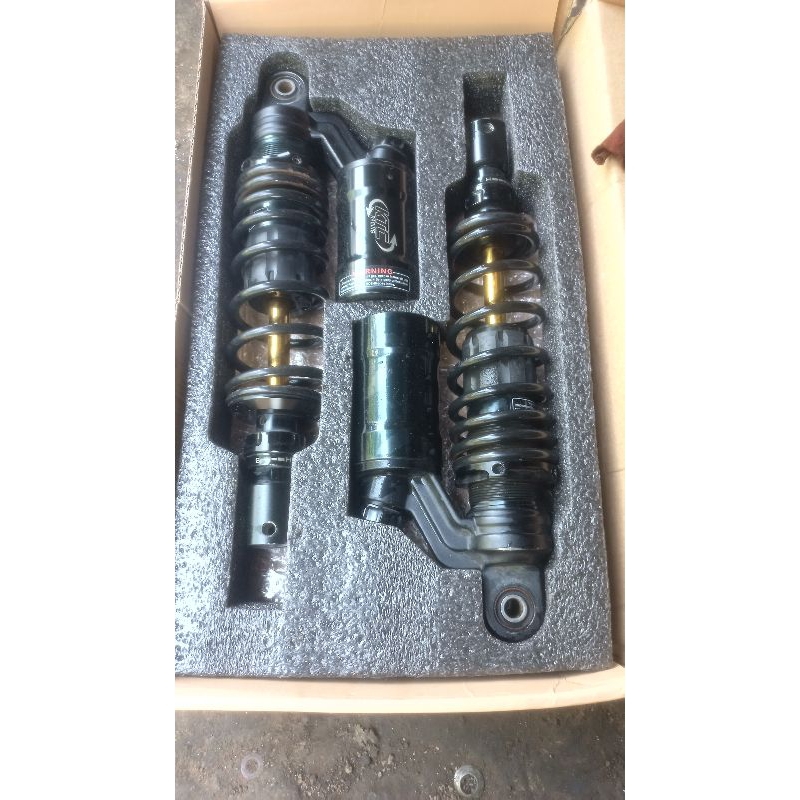 Shock KTC ekstrim as gold Nmax new (second) shock KTC extreme as gold nmax new  (second)
