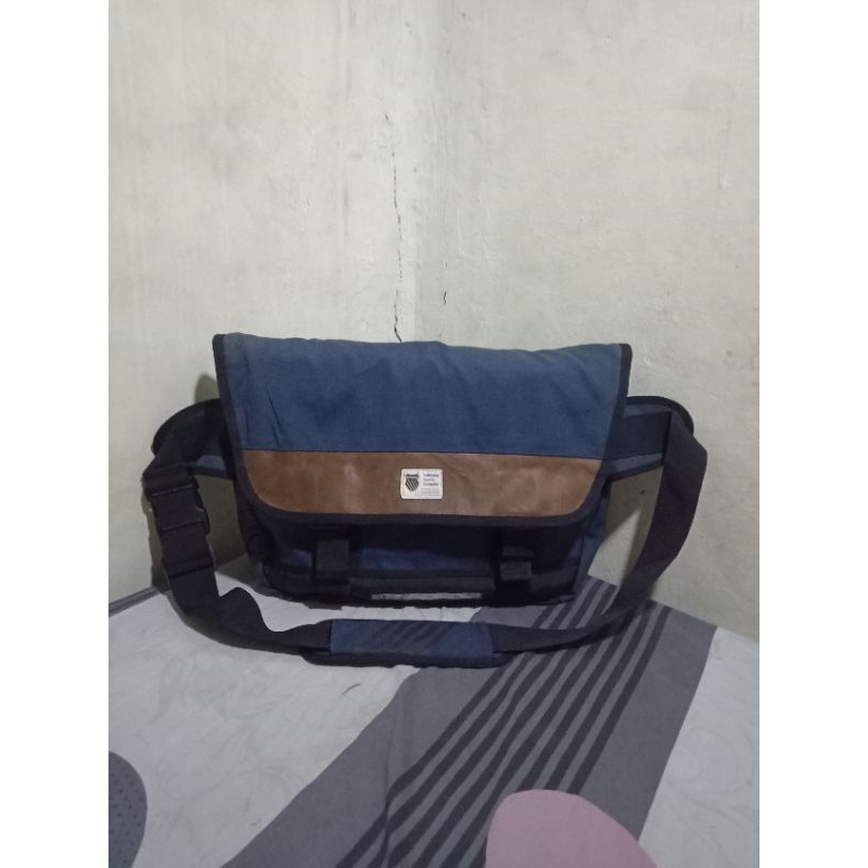 Tas Selempang Messenger K-SWISS