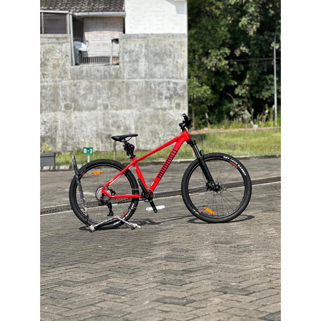 Sepeda Gunung Dominate A one Base
