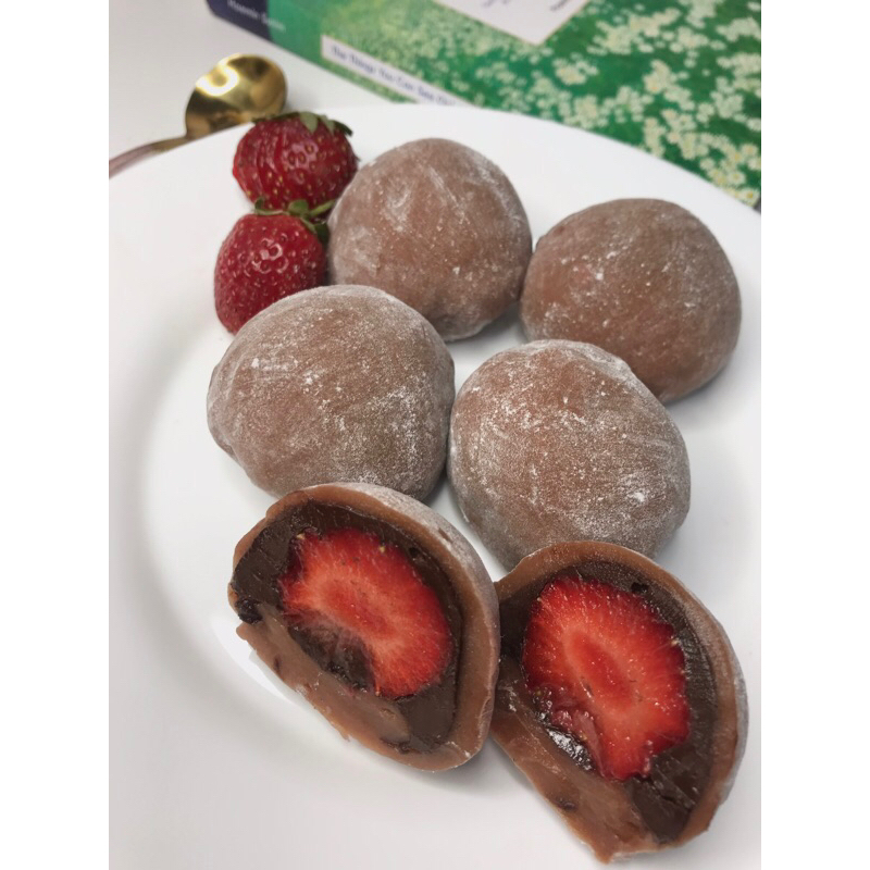 Ichigo Daifuku (Mochi)