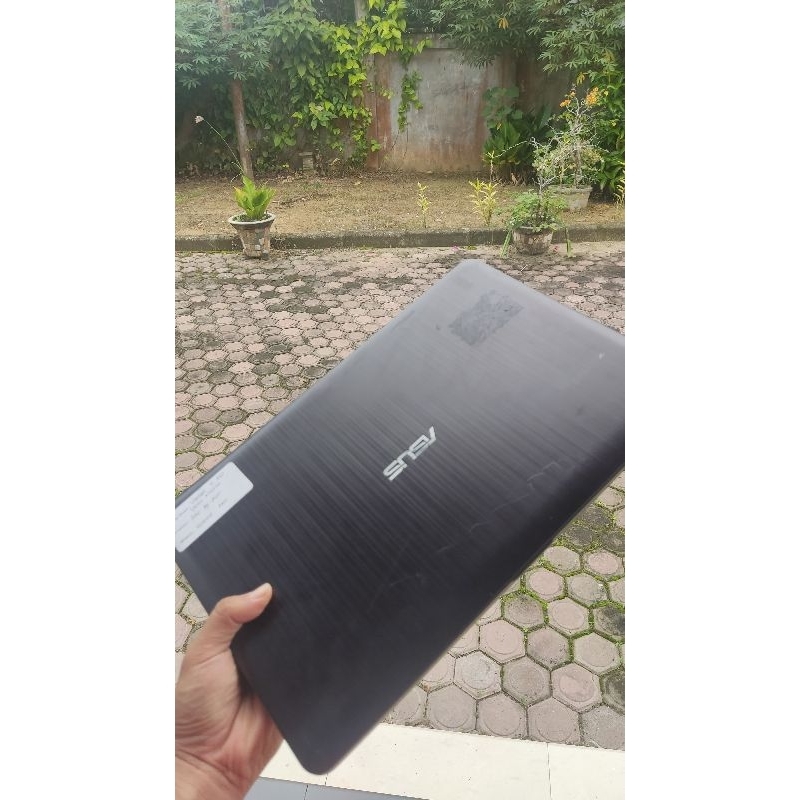 LAPTOP 1 JUTAAN UNTUK KULIAH, KERJA - ASUS VIVOBOOK AMD A9 RAM 4G SECOND LIKE NEW