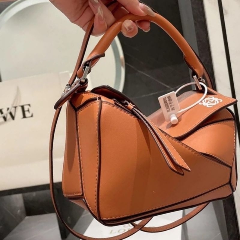 TAS WANITA LOEWE PUZLE TAS TERBARU (FREE BOX)