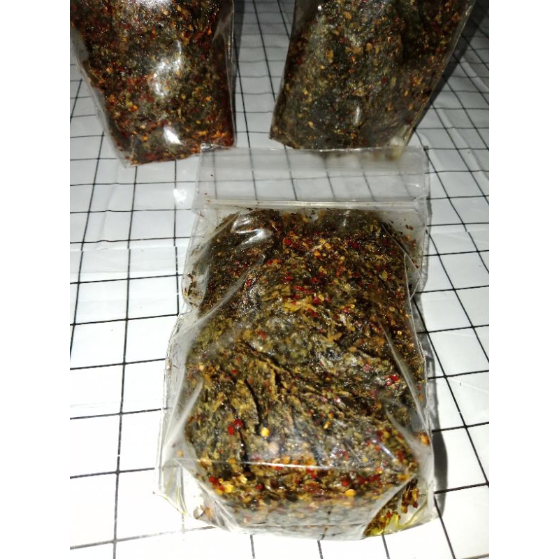 

Keripik Daun Singkong Ala Uni Eza (200 gram)