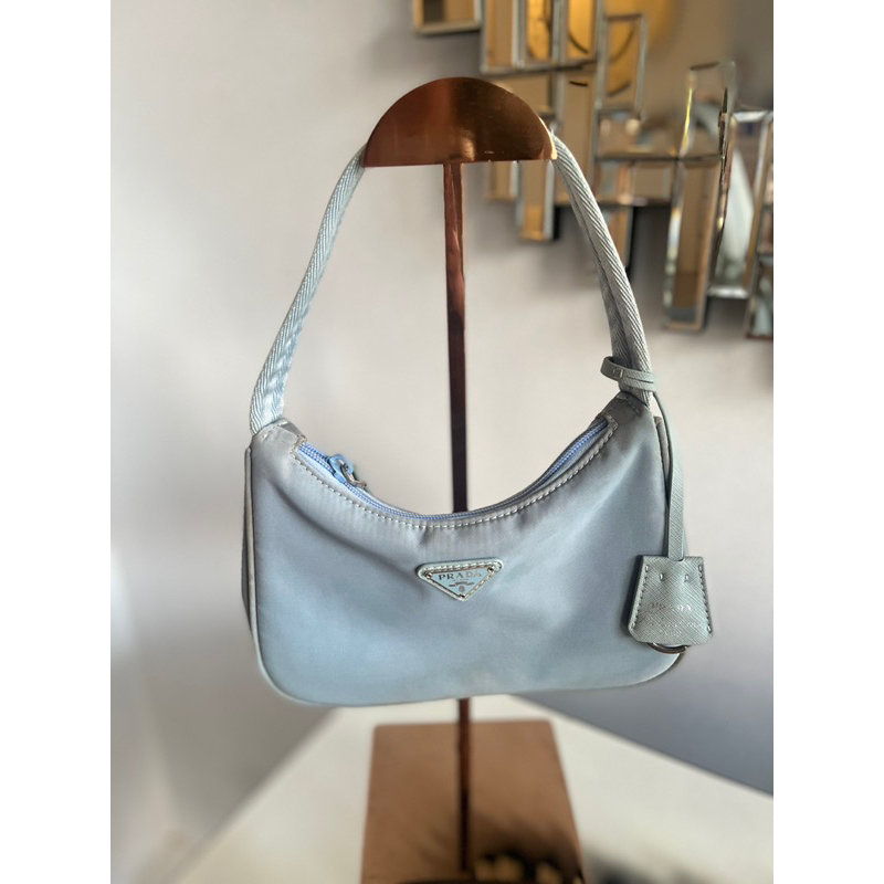 preloved prada shoulder bag