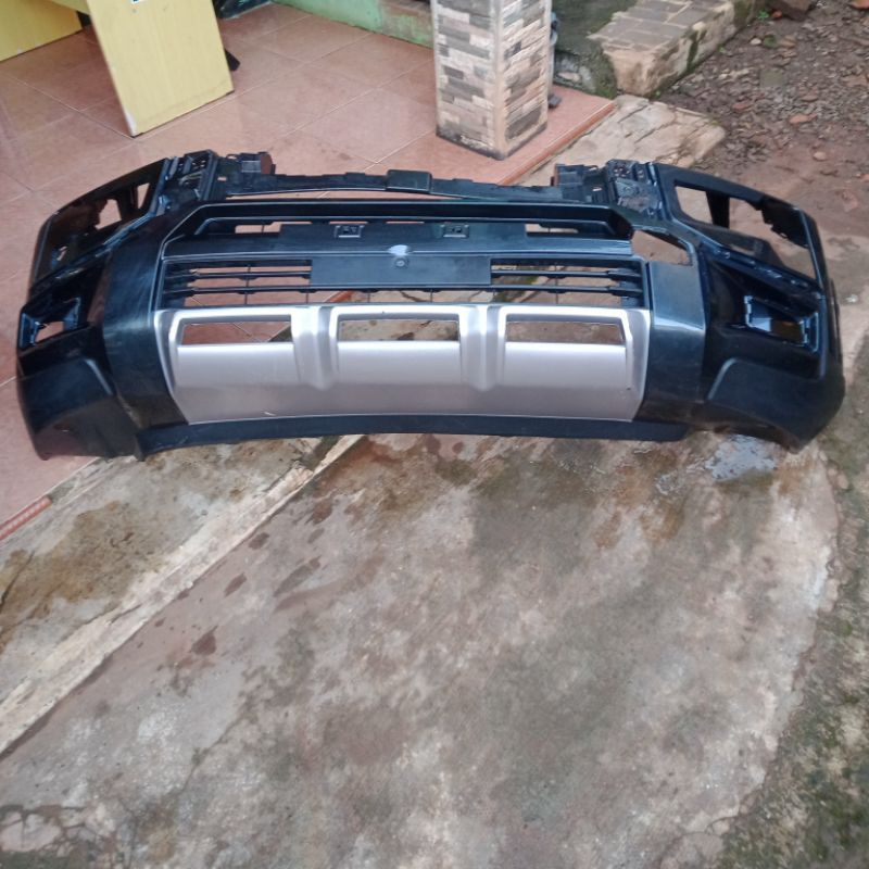 Bumper depan Mitsubishi xpander cross  2024.