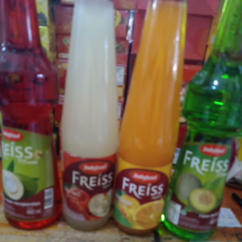 

syrup freiss melon/cocopandan/leci/jeruk @460ml by indofood