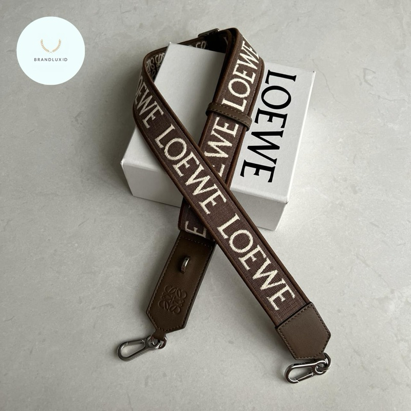 Loewe D-ring anagram jacquard & calfskin adjustable bag strap in anthracite/black & winter brown