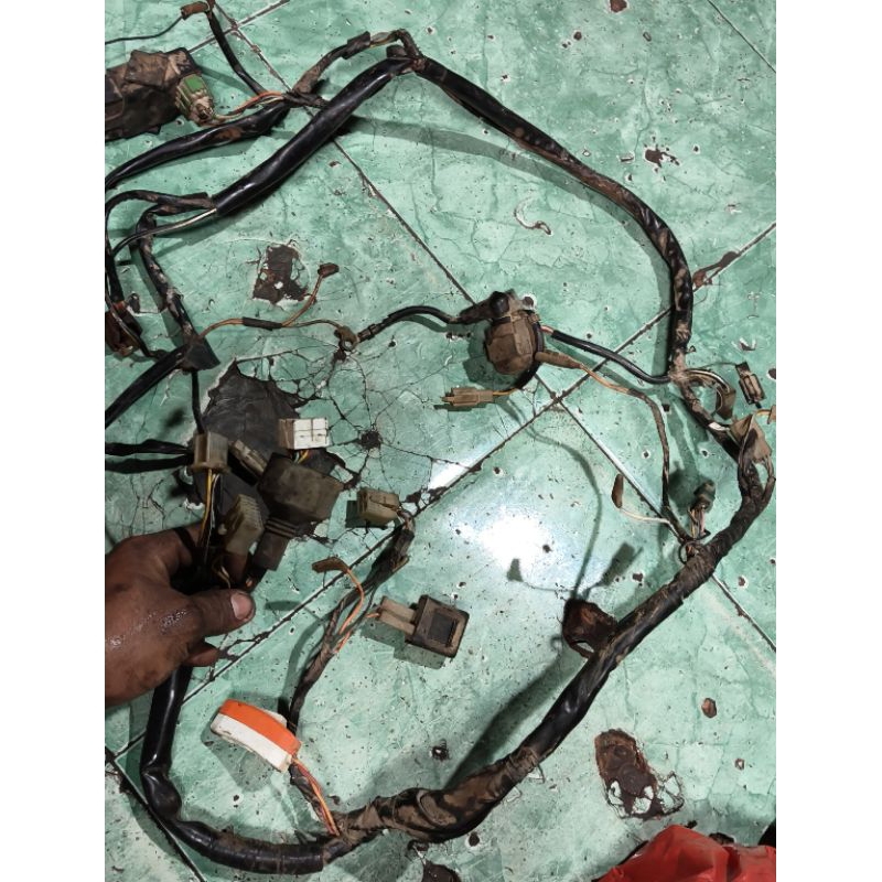 kabel body set CDI Suzuki Shogun R 125cc barang masih bagus ori bawaan copotan motor asli