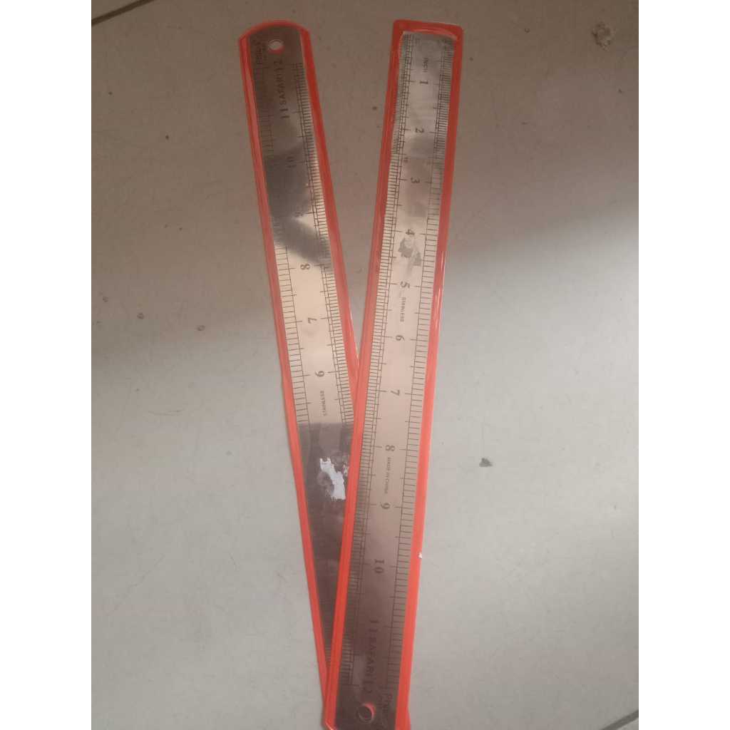 

penggaris besi 30cm