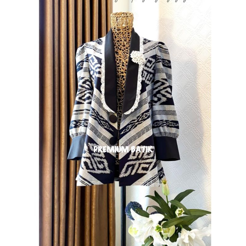 ATASAN BATIK MODERN INDONESIA