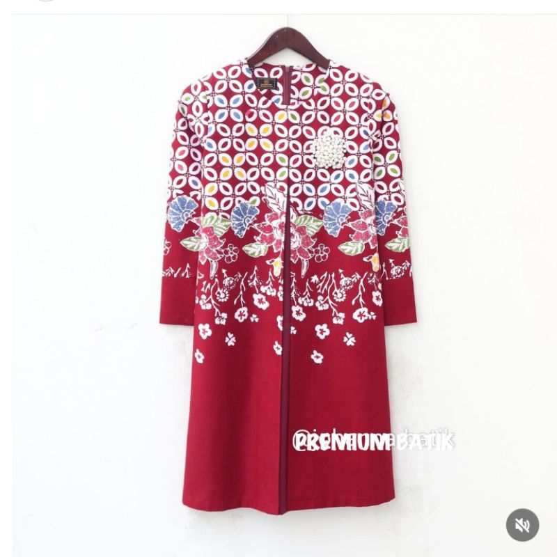 ATASAN BATIK MODERN INDONESIA