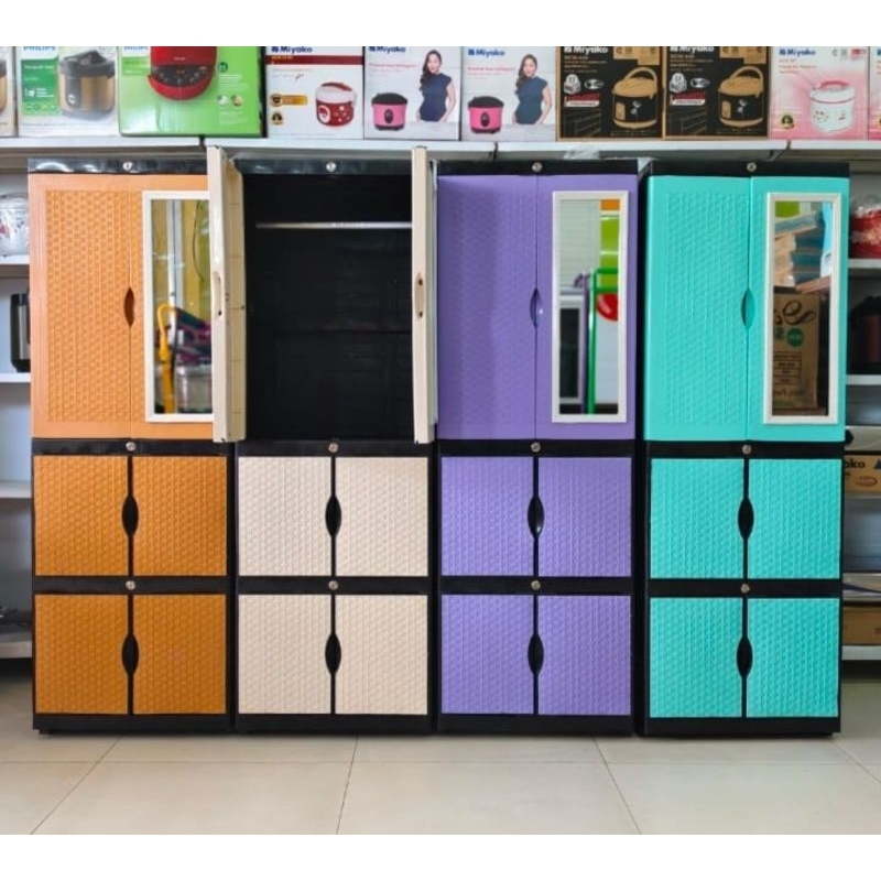 Lemari plastik Mini Gantung Kaca