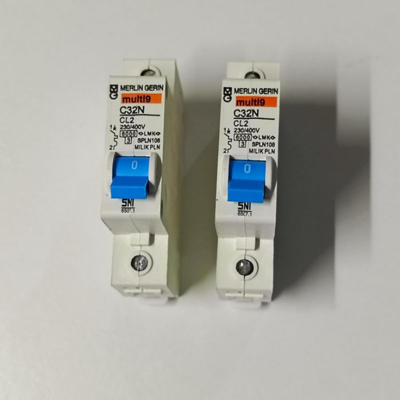 MCB Merlin Gerin Biru 2A / MCB Listrik Murah 2 Amper / Multi9