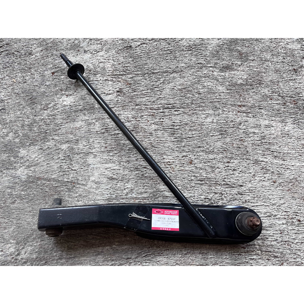 Lower Arm Ball Joint Suspension Kanan (RH) Daihatsu Zebra (S-88) / Daihatsu Zebra Jumbo (S-89) Merk 