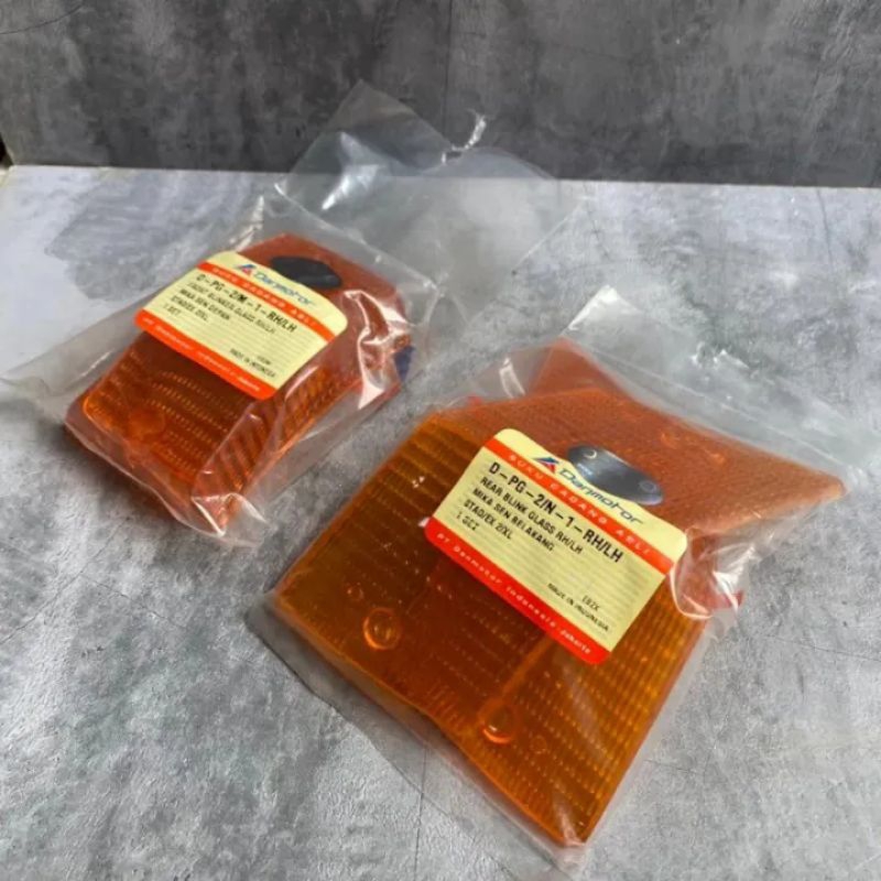 Mika Sein Sen Vespa Excel Exclusive 2 Danmotor