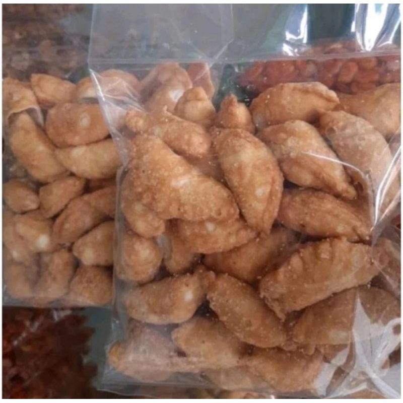 

Pastel Isi Abon Gurih