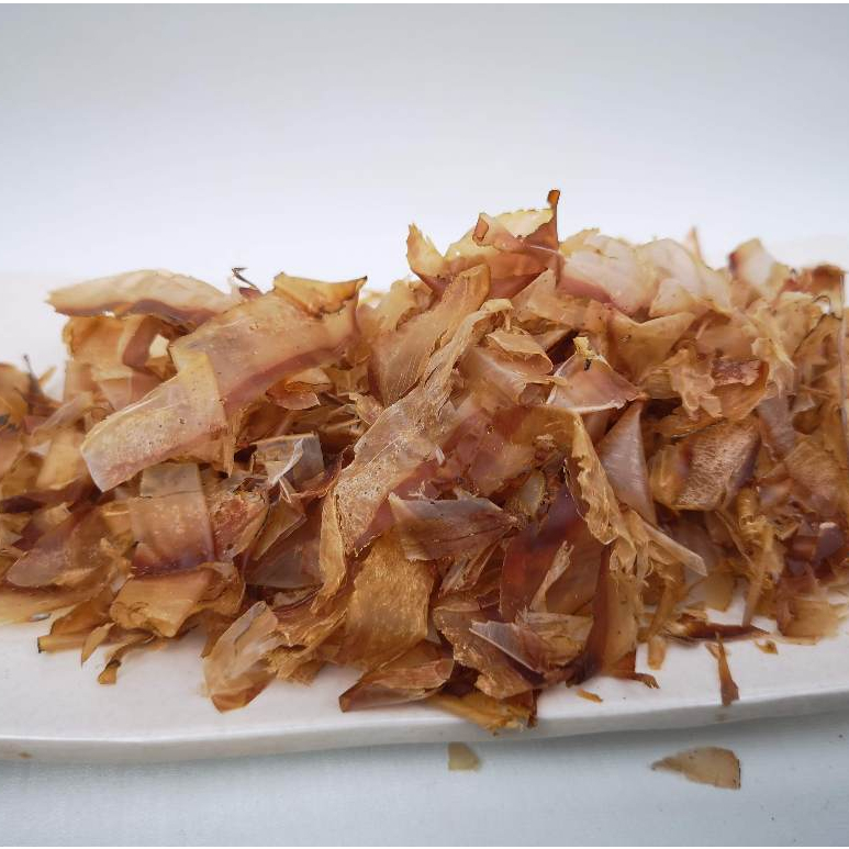 

Titiandfood Katsuobushi Halus ikan ckalang asap serut