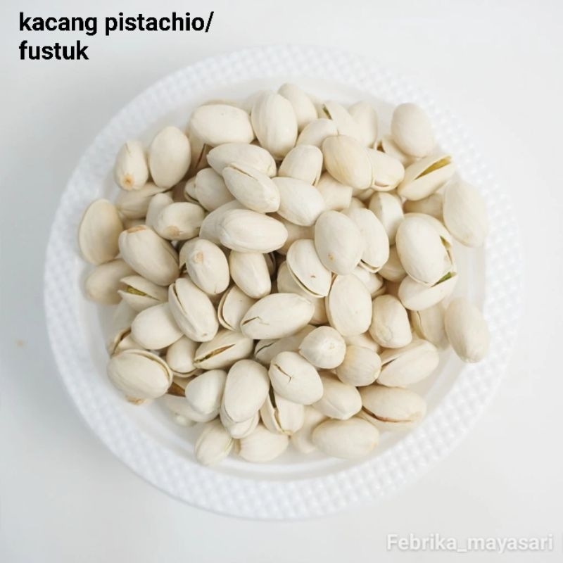 

Kacang Fustuk Kacang Pistachio