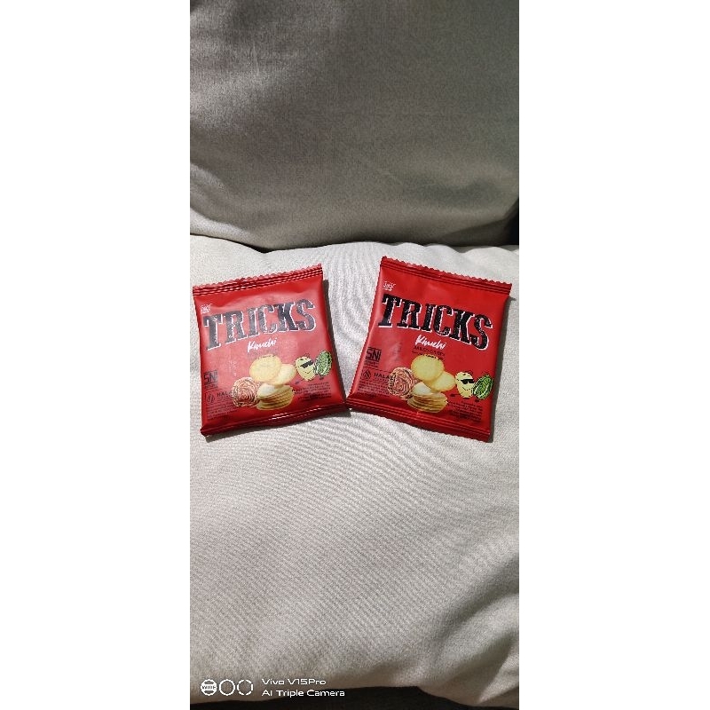 

TRICKS Kimchi baked crips potato snack 120gr (10pack x 12gr)