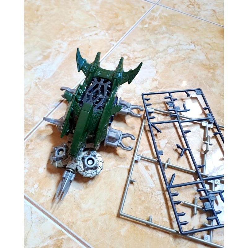 Crush Gear Dino Phalanx Bandai