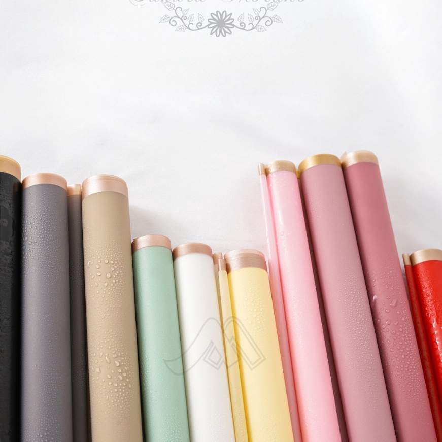 

KF7 1 Pcs Flower Wrapping List Gold Wrapping Cellophane Waterproof Kertas Buket Bunga