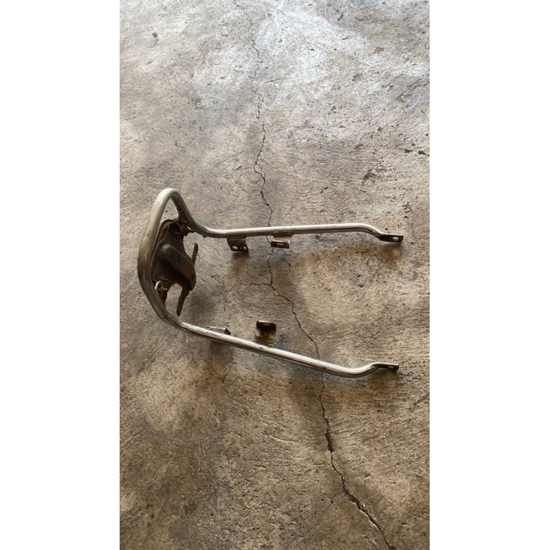 begel planger k5 behel panger k5 / Begel CBN set dudukan stoplamp begel CB100n set pangkon stoplamp 