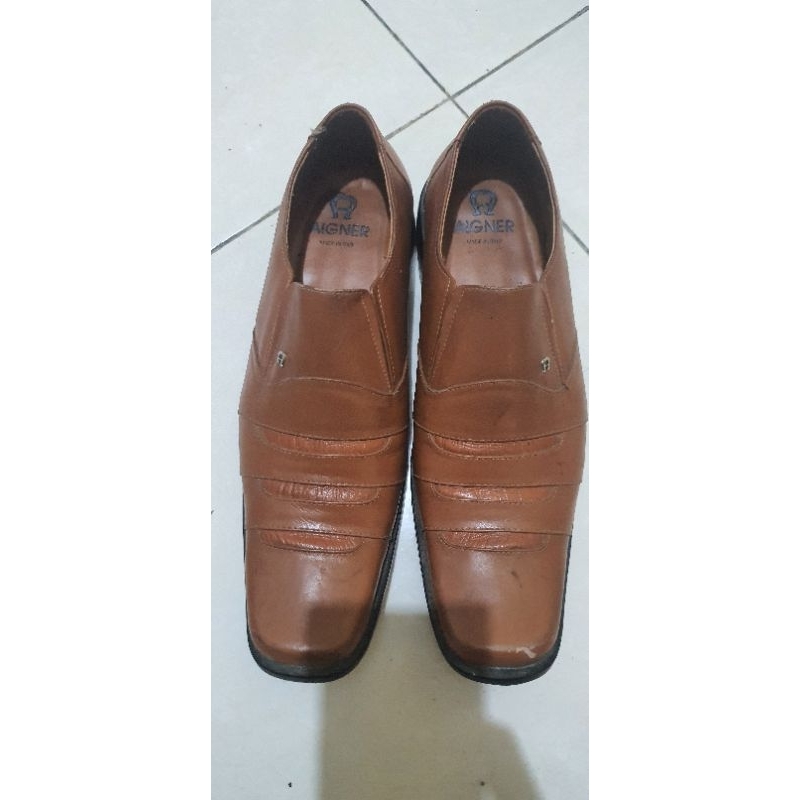 SEPATU PRIA AIGNER MADE IN ITALY (preloved)