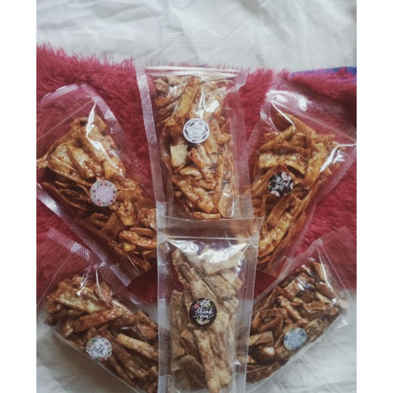 

CEMILAN SINGKONG KALUA MANIS PAKET 5 PCS