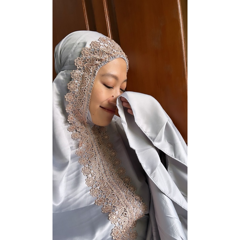 Mukena penutup dagu + renda