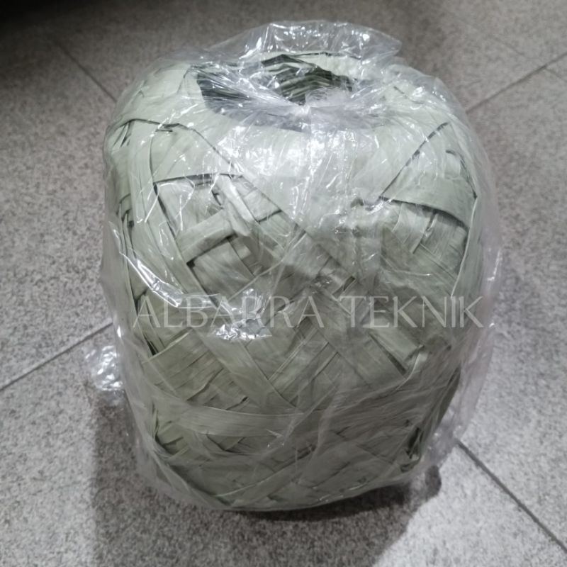 

TALI RAFIA 1 KG ROLL BESAR