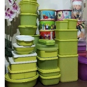 Aneka Tupperware second