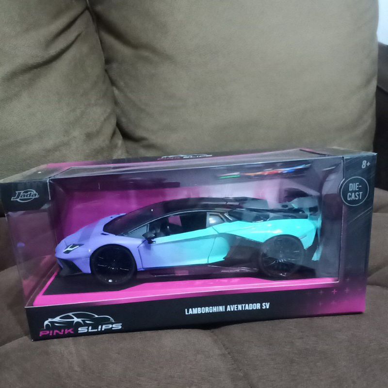 lamborghini aventador sv jada diecast pink slips skala 24