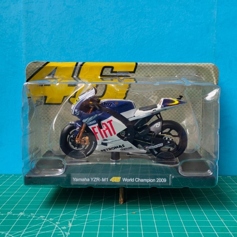 diecast motogp Valentino Rossi 2009 Leo models