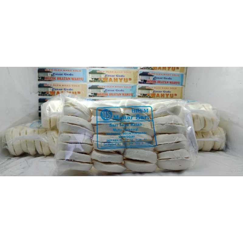 

Brem Solo 200 gram / Kriuk / Enak dan Gurih / Khas Solo / Oleh-oleh Solo / Kuliner Pasar Gedhe / Pasar Gede / Kuliner Solo / Jajanan Pasar Gede /