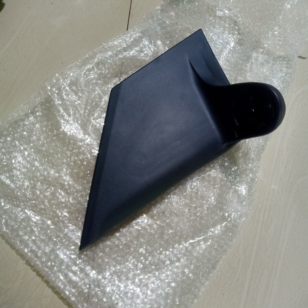 Dudukan Kaki Spion Grand Livina ( Kiri )