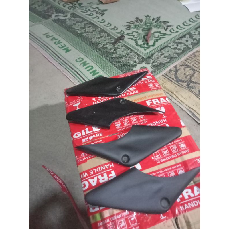 Cover side body ninja rr old sambungan body belakang ninja rr old