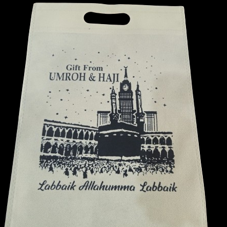 

Lusinan 12pcs_ Tas Goodie Bag Uk 25x35 cm Bingkisan Souvenir Haji Umroh Press Plong Murah Simple Unik Siap Kirim FOP / Goodie bag souvenir umrah haji bahan spunbond termurah / Paper bag umrah haji motif kakbah terbaru