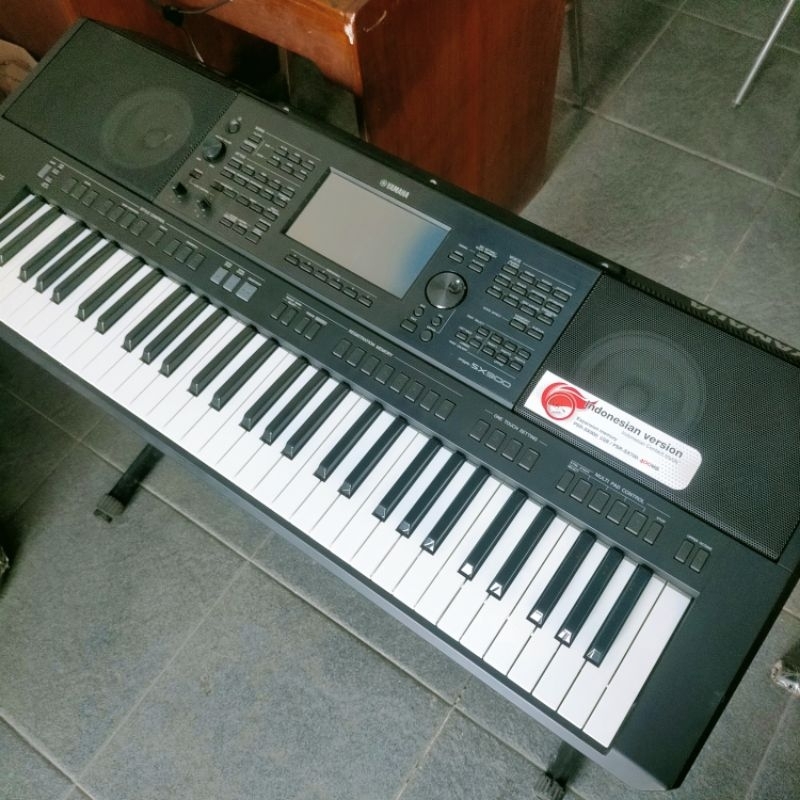 YAMAHA PSR SX900 BEKAS NORMAL 100%