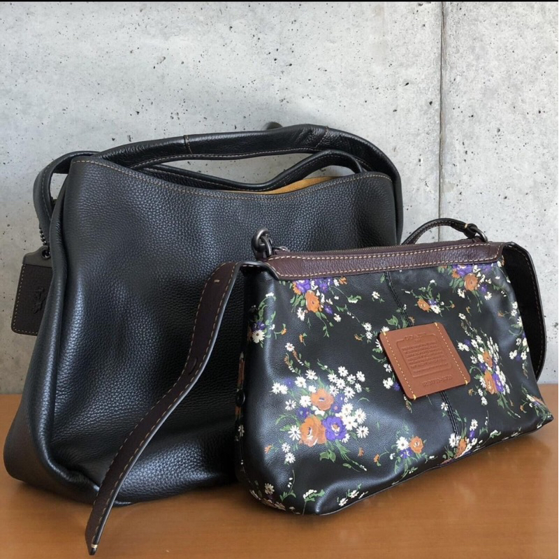 Tas wanita hobo branded kulit terbaru original authentic coc c* a * h shoulder bag bandit black 2 in