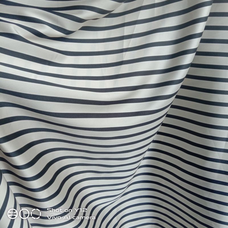 kain saten salur//kain saten motif//kain meteran