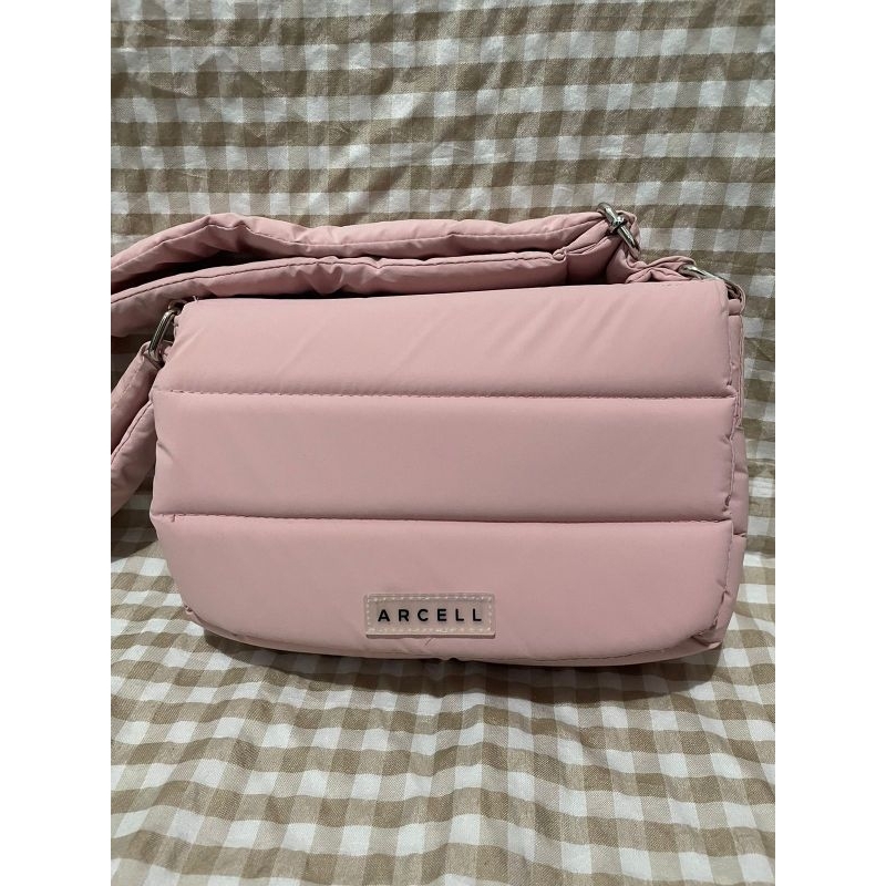 ARCELL PUFFY BAG PINK POOFY