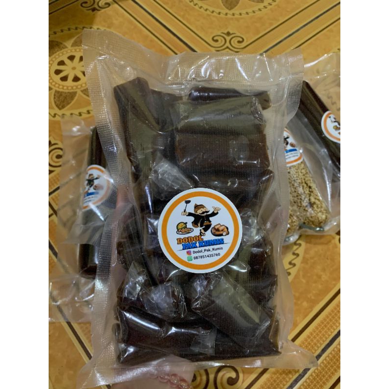 

Dodol original Betawi Berat 1kg isi 40 pcs manis legit Fresh