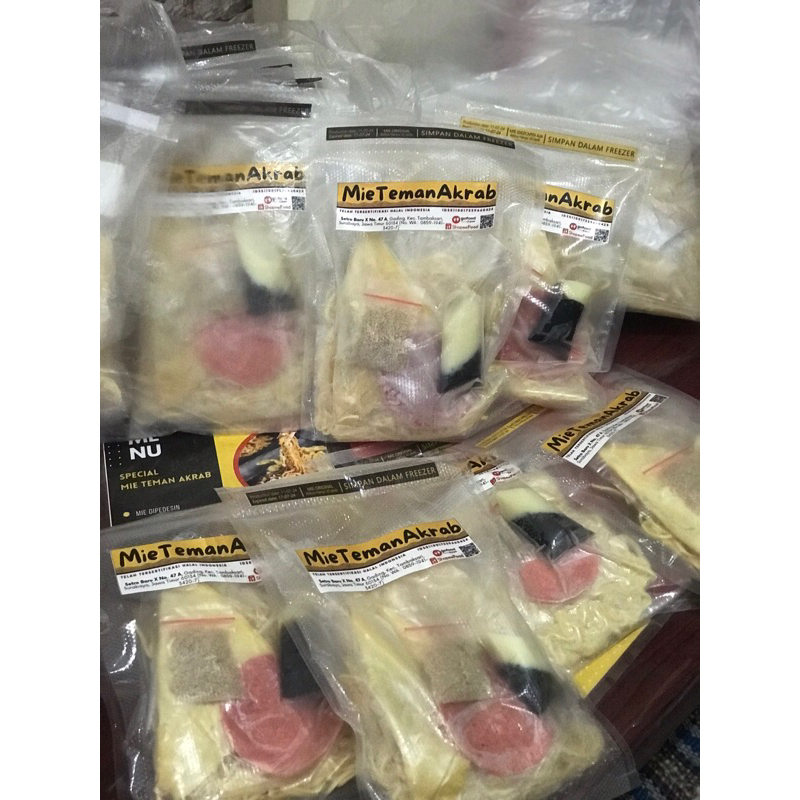 

Mie Teman Akrab (Dipedesin Lv. 1-4) | FROZEN FOOD | Mie Frozen | Makanan Beku | Mie Pedas Level