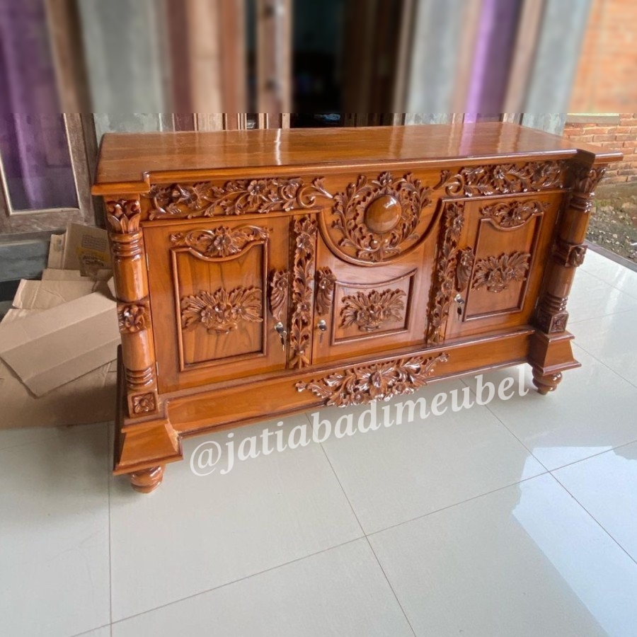 Bufet Meja Tv Ukir Model Bulan Kayu Jati, Buffet Rak Tv Ukiran Kayu Jati, Kabinet Tv Ukiran Jati