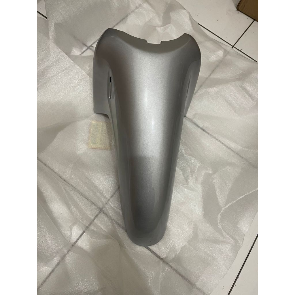 SLEBOR DEPAN KARISMA SILVER | 61100KPH880FMH 100% ORI AHM